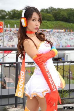 出差征服美艳人妻HD